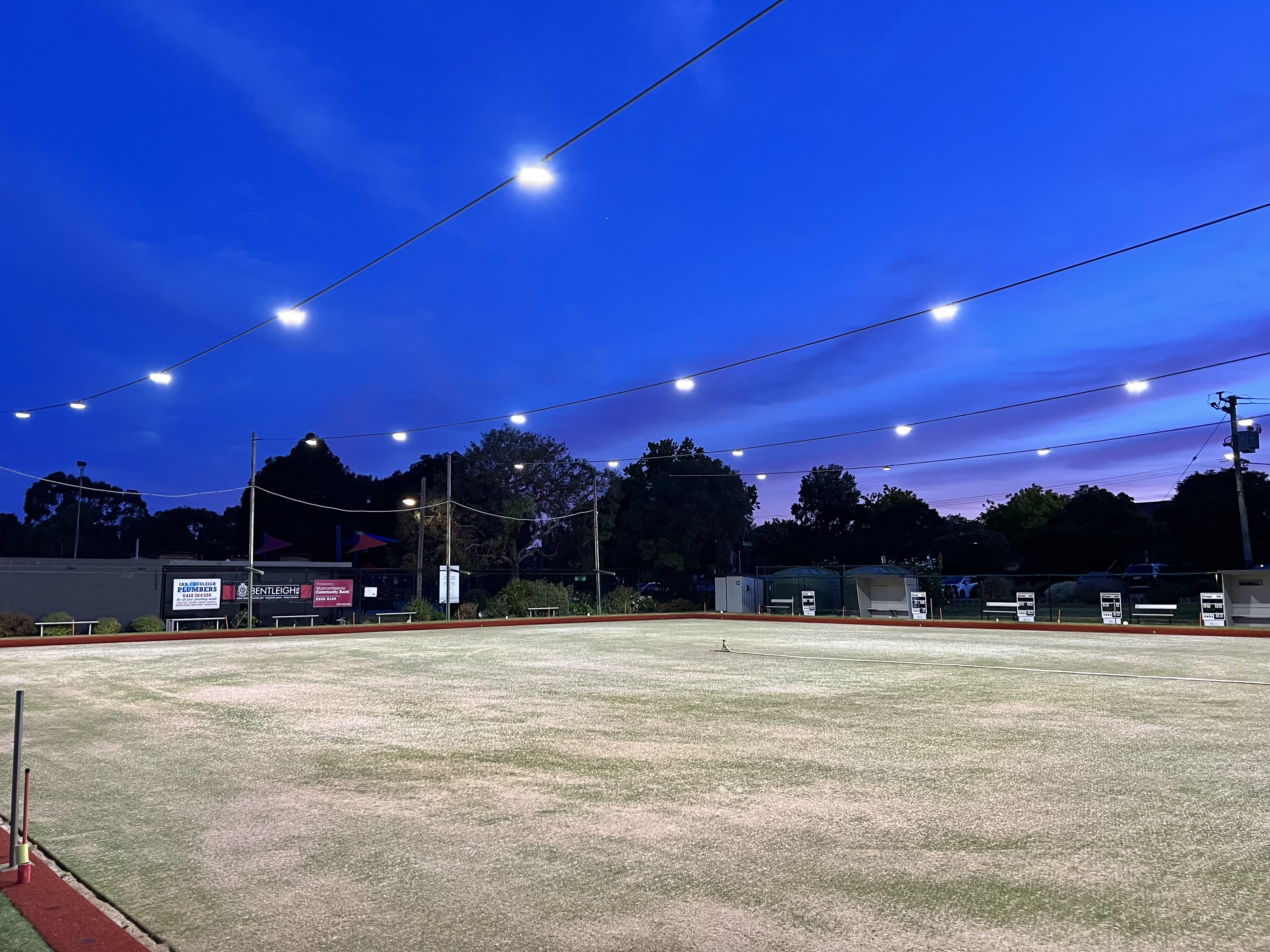 BENTLEIGH BOWLS SHINING BRIGHT Main Image